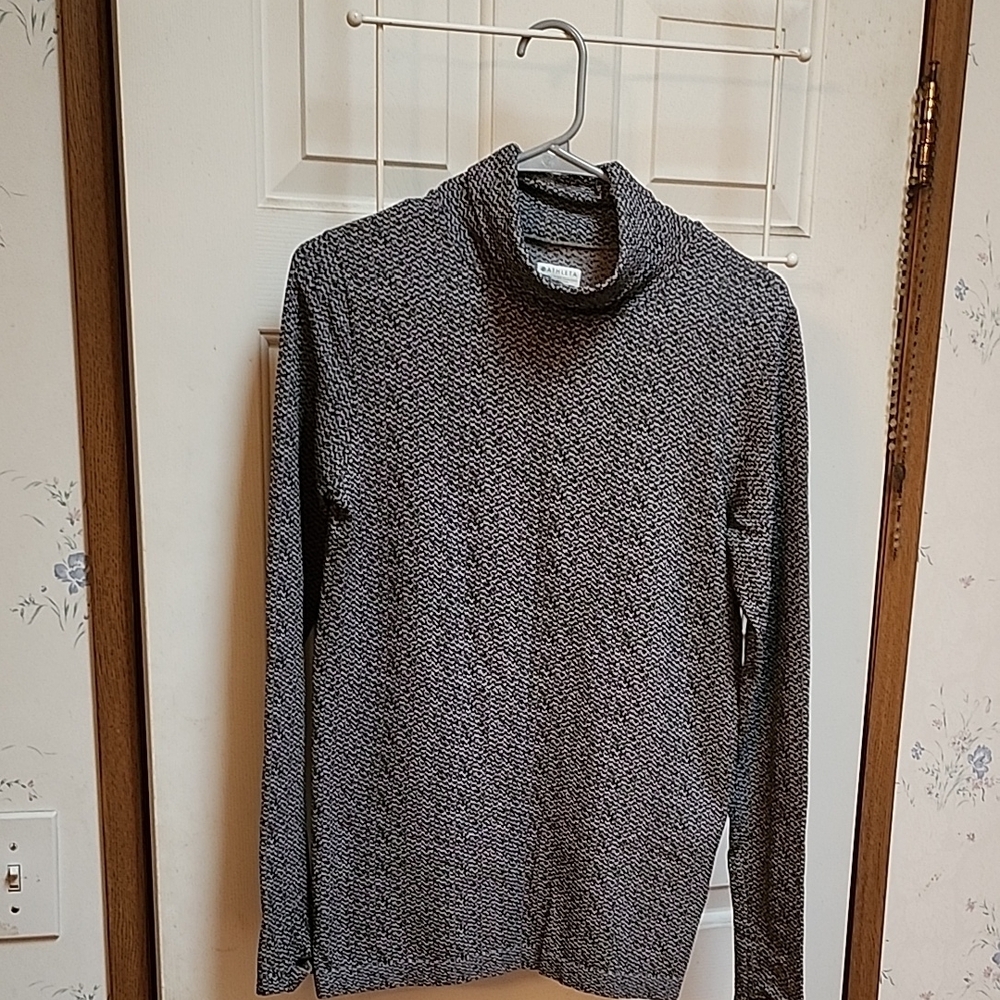 Athleta Gray Cable Knit Turtleneck Sweater